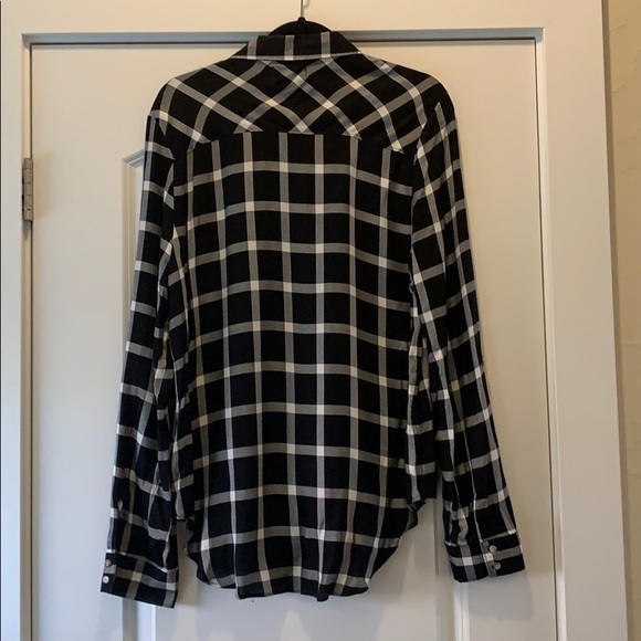 Mello Day black and white button down - Picture 3 of 5